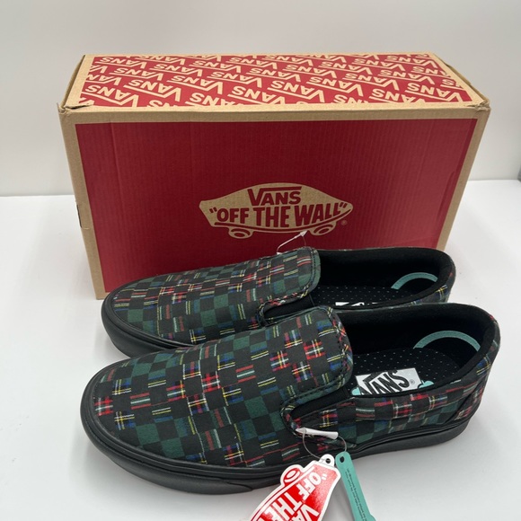 Vans Other - VANS Comfycush Slip-On